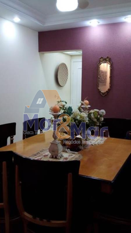 Apartamento na Praia das Pitangueiras, Guarujá - SP