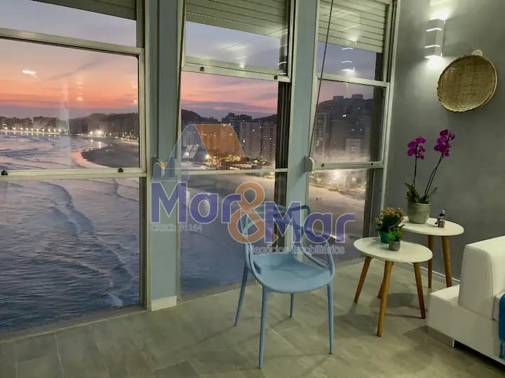 Apartamento Frente ao Mar nas Pitangueiras, Guarujá - SP