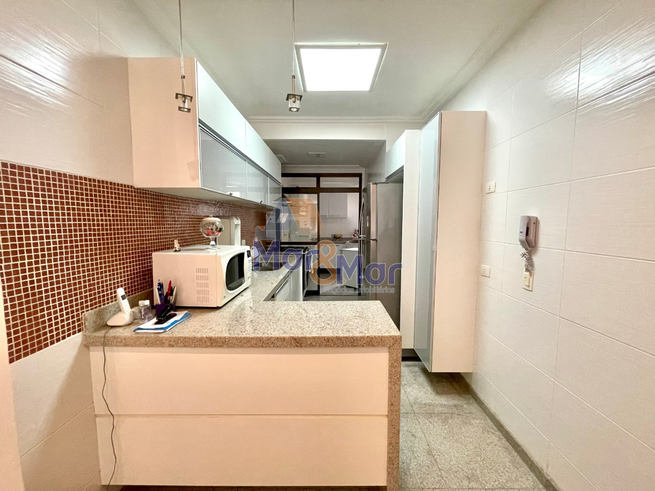 Apartamento-2-dormitorios-Pitangueiras