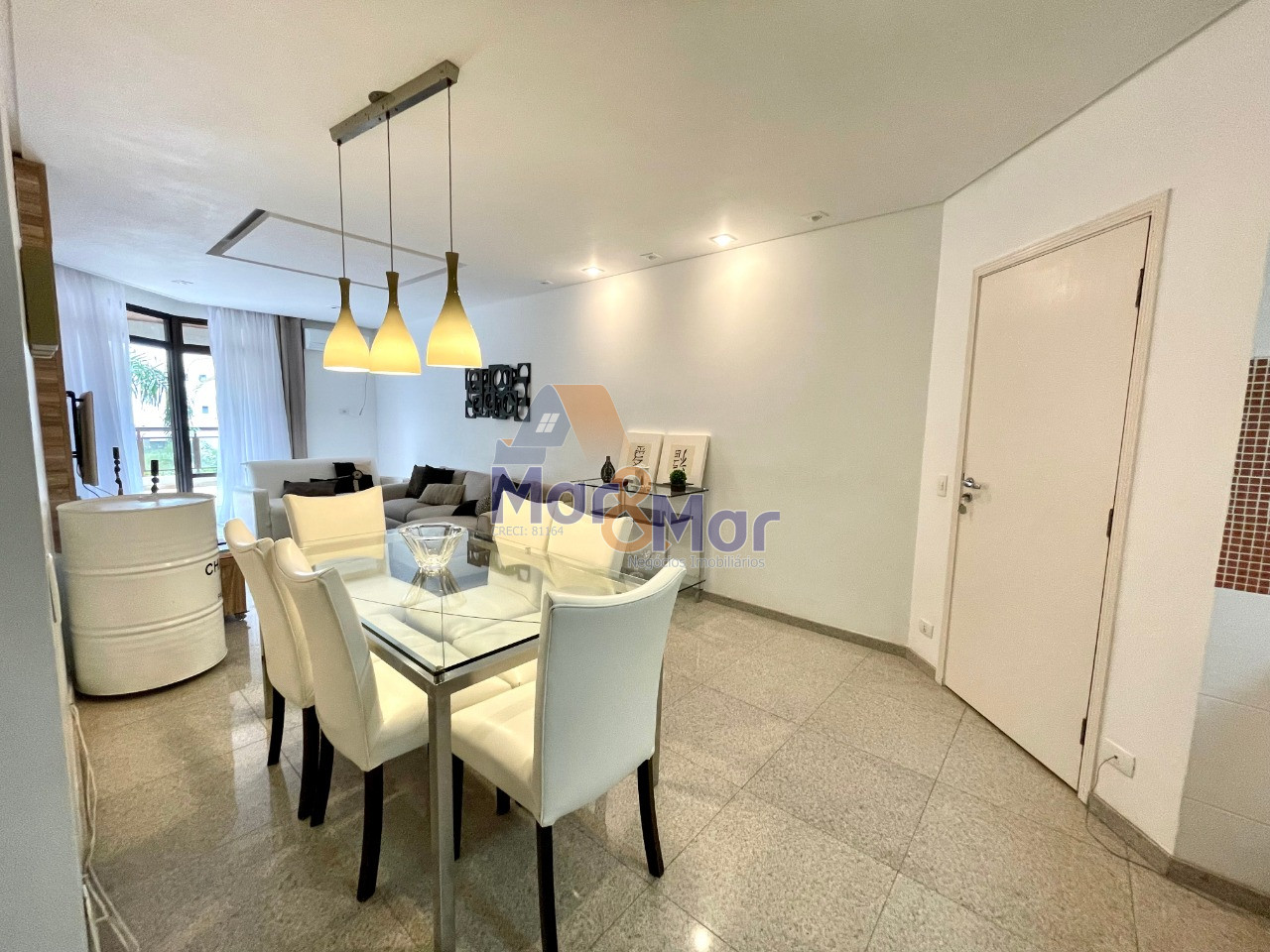 Apartamento-2-dormitorios-Pitangueiras