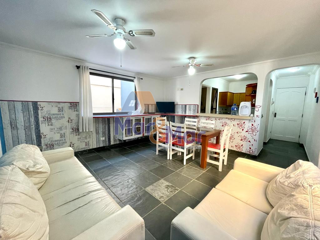 Apartamento na Praia da Enseada, Guarujá - SP