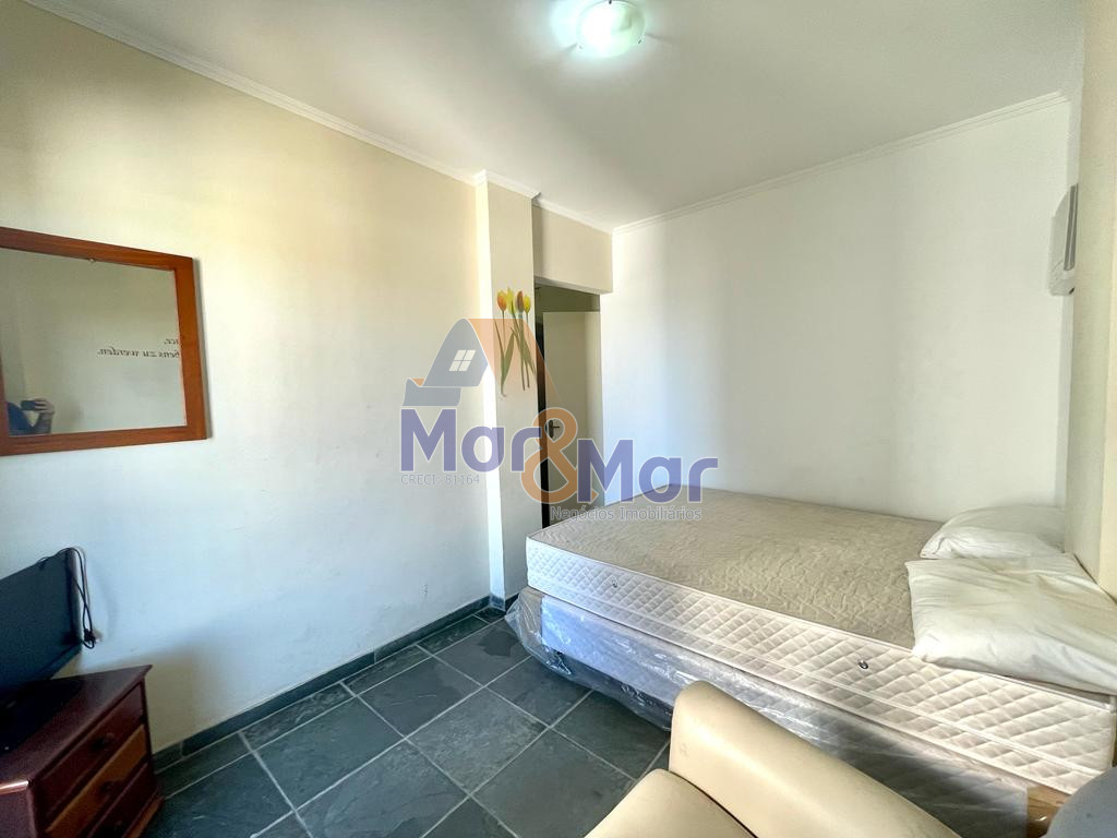 Apartamento na Praia da Enseada, Guarujá - SP