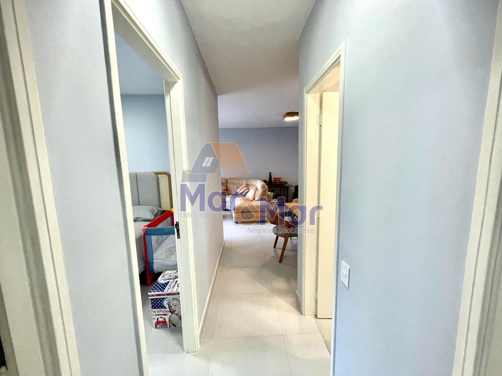 Apartamento na Praia das Pitangueiras, Guarujá - SP