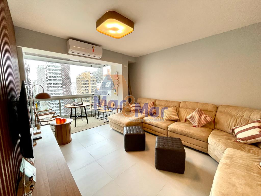 Apartamento na Praia das Pitangueiras, Guarujá - SP