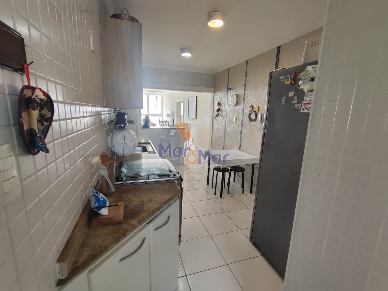 Apartamento Frente ao Mar nas Pitangueiras, Guarujá - SP