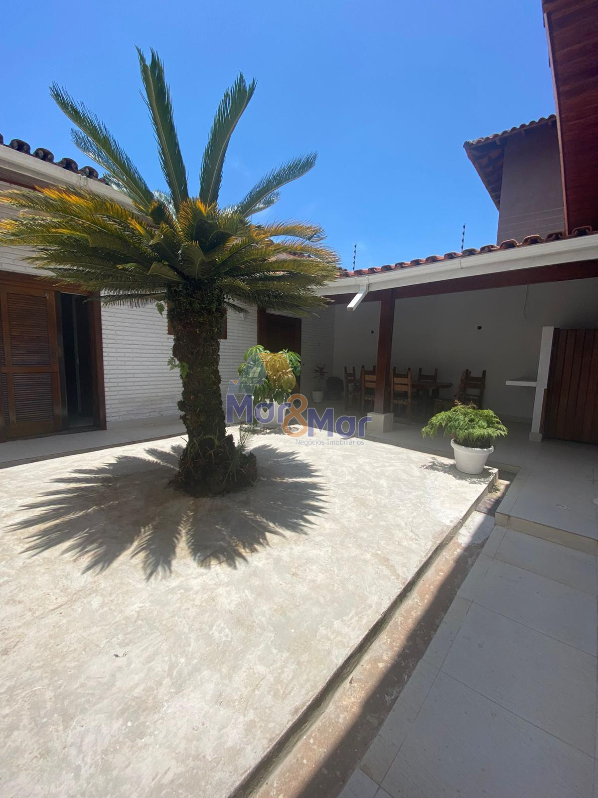 Casa em alvenaria na Praia da Enseada!