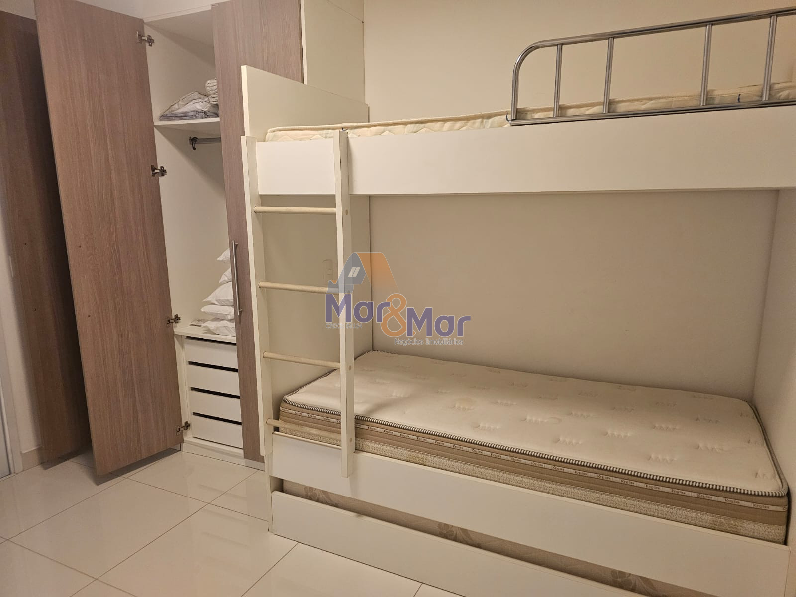 Apartamento GUARUJÁ - SP
