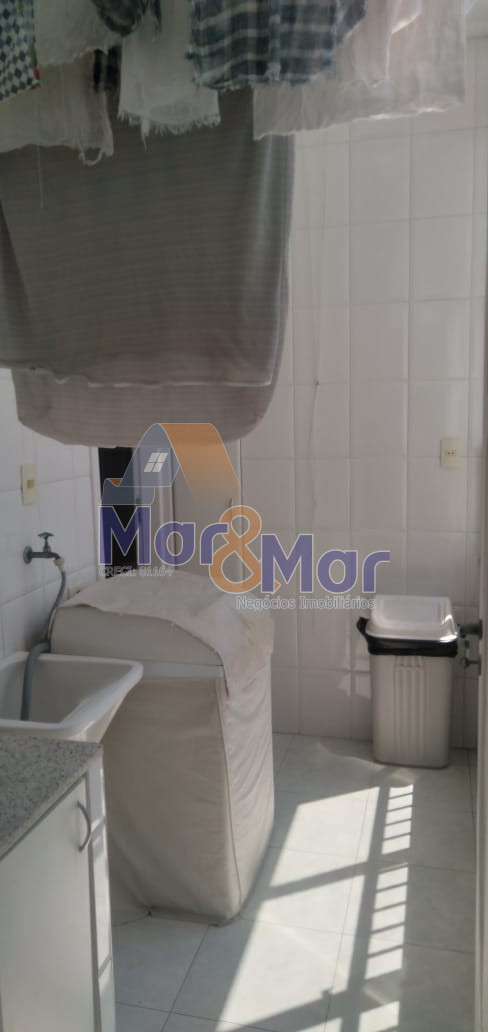Apartamento Frente ao Mar nas Pitangueiras, Guarujá - SP