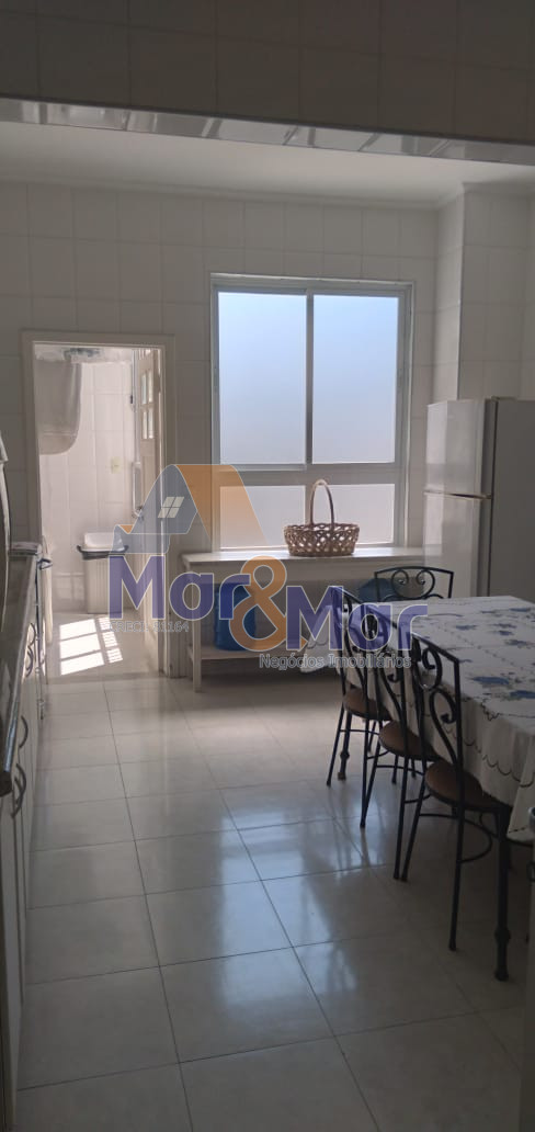 Apartamento Frente ao Mar nas Pitangueiras, Guarujá - SP