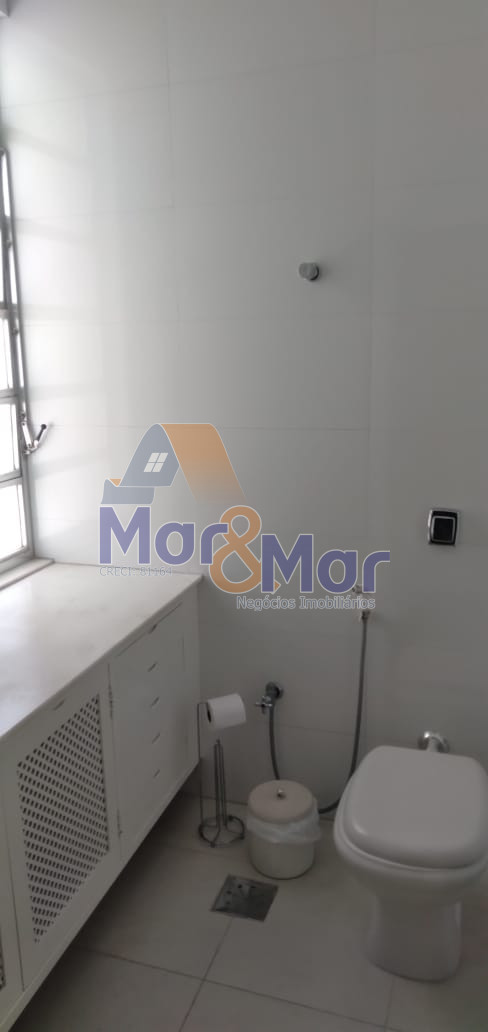Apartamento Frente ao Mar nas Pitangueiras, Guarujá - SP