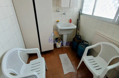 Apartamento na Praia das Pitangueiras, Guarujá - SP