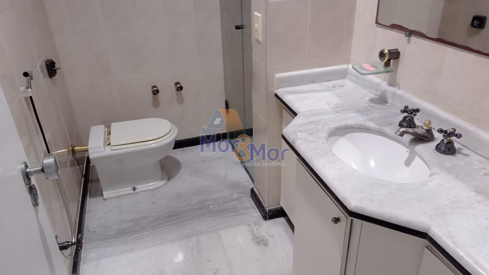 Apartamento GUARUJÁ - SP