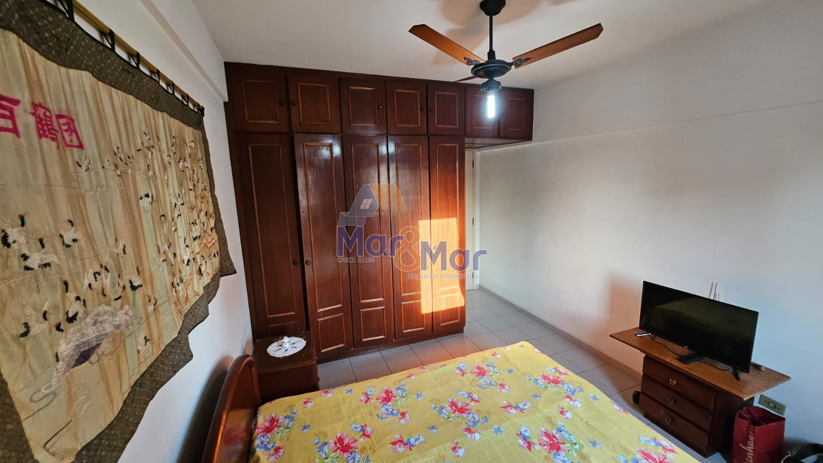 Apartamento na Praia das Astúrias, Guarujá - SP