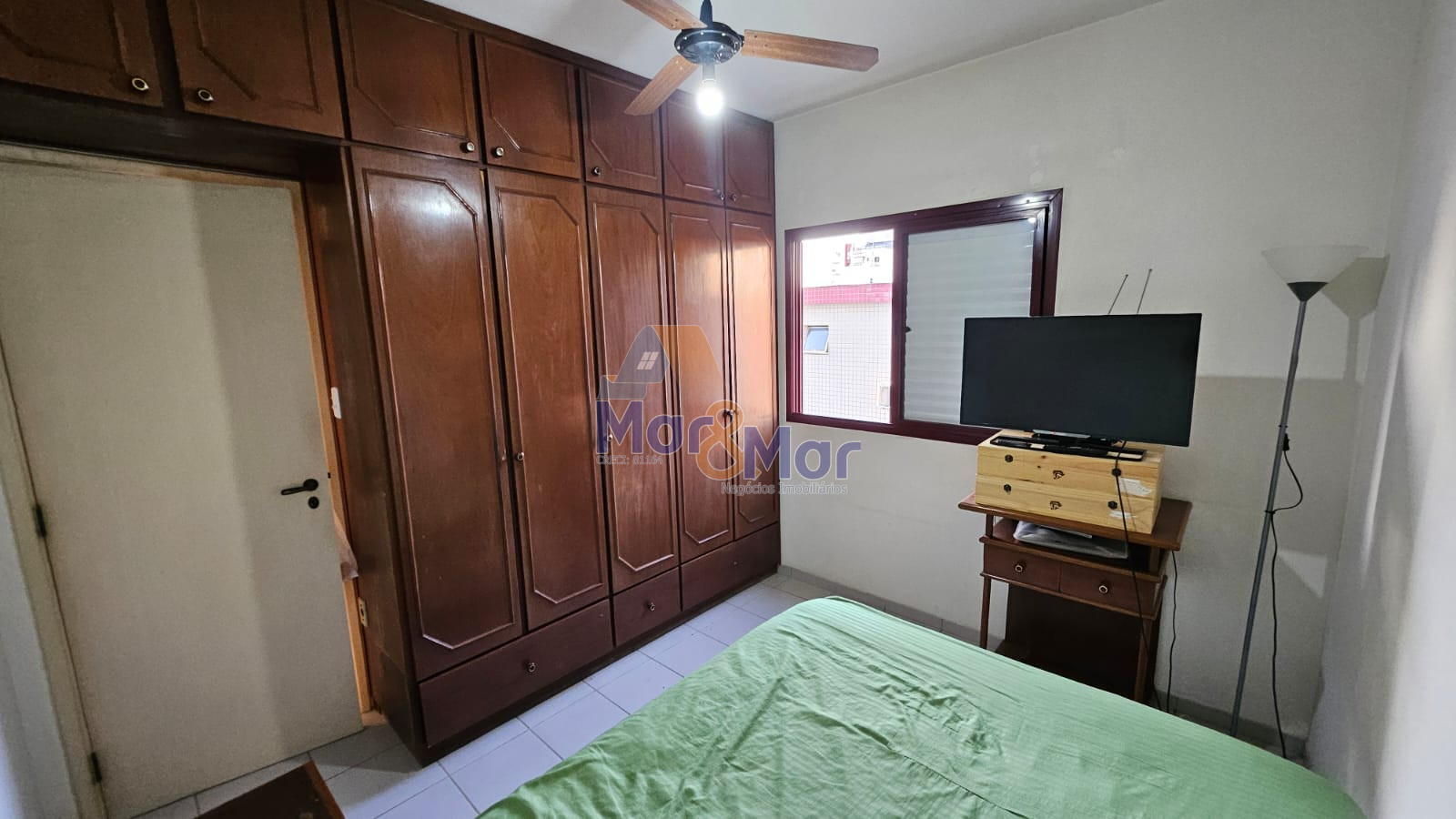 Apartamento na Praia das Astúrias, Guarujá - SP
