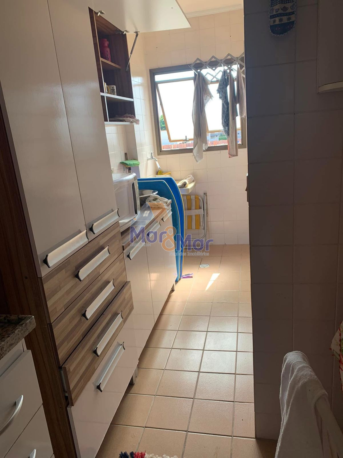 Apartamento na Praia da Enseada, Guarujá - SP