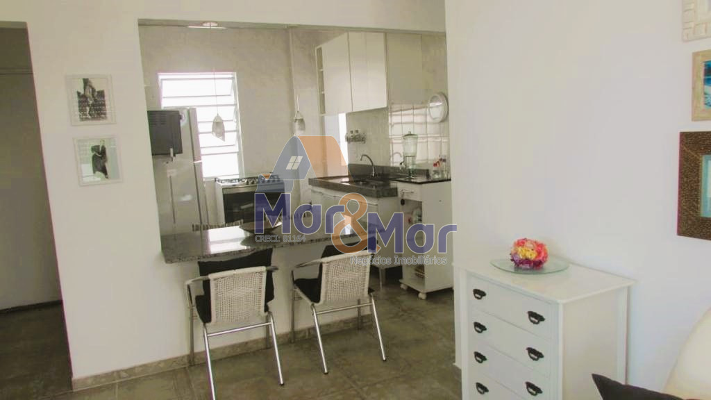 Apartamento na Praia das Pitangueiras, Guarujá - SP