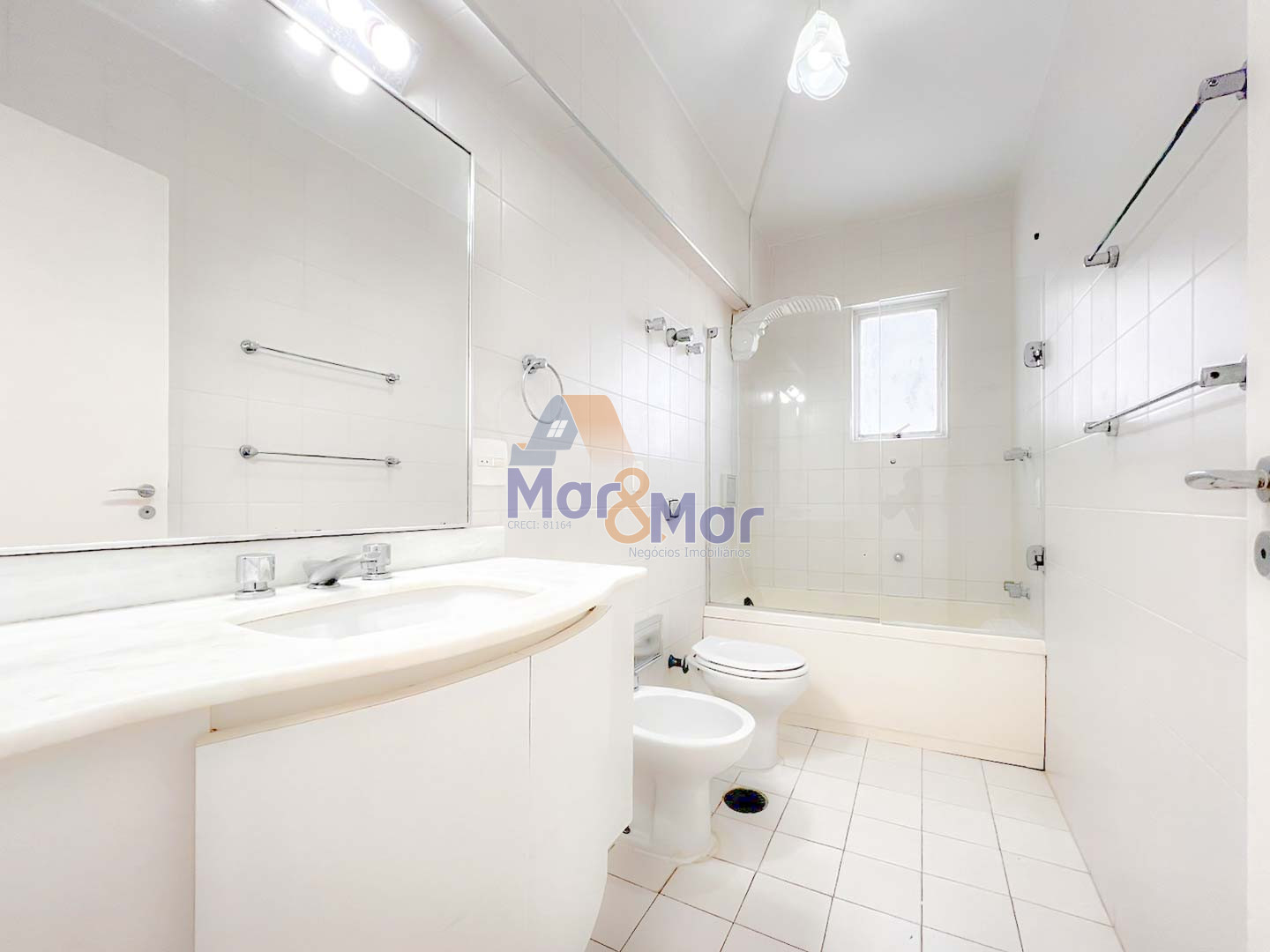 Apartamento GUARUJÁ - SP