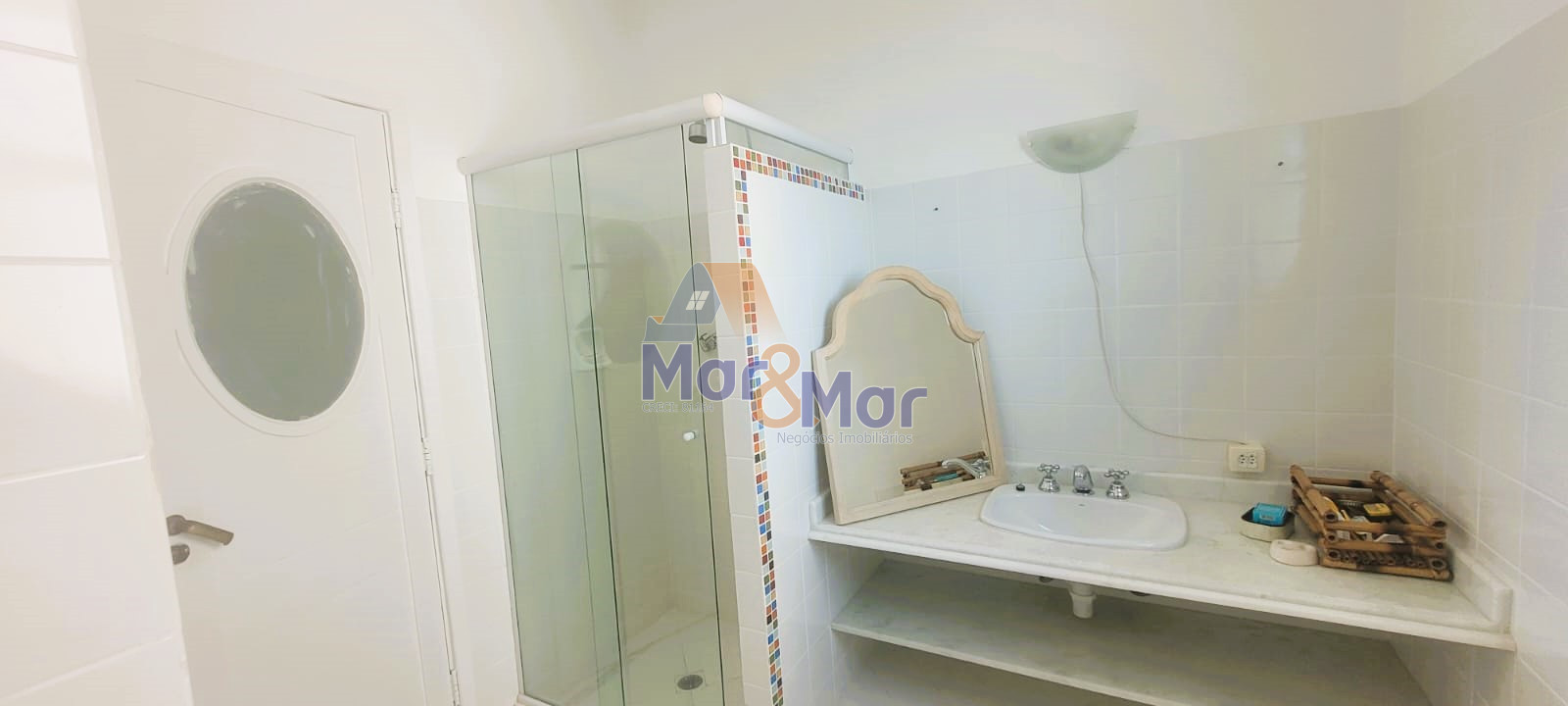 Apartamento Frente ao Mar-3-dormitorios-Pitangueiras