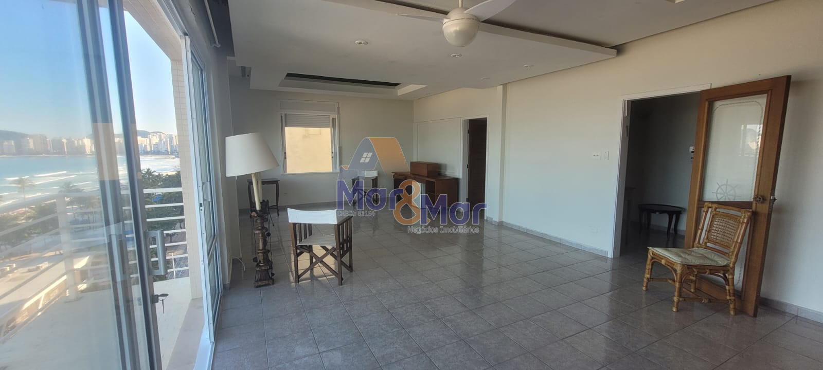 Apartamento Frente ao Mar-3-dormitorios-Pitangueiras
