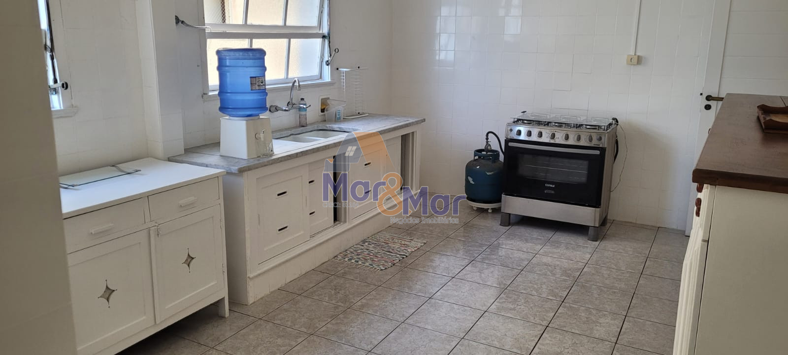 Apartamento Frente ao Mar-3-dormitorios-Pitangueiras