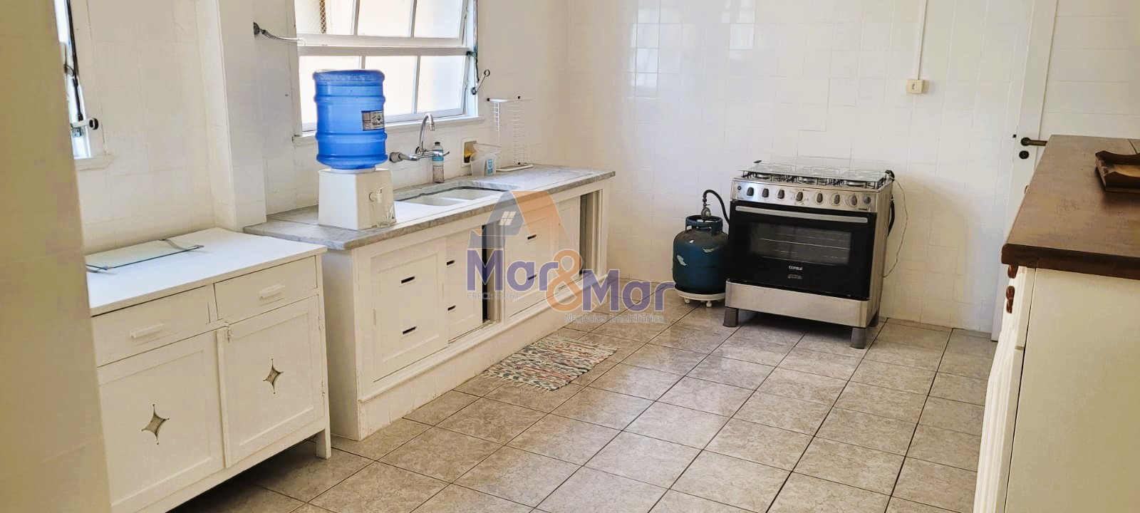 Apartamento Frente ao Mar-3-dormitorios-Pitangueiras