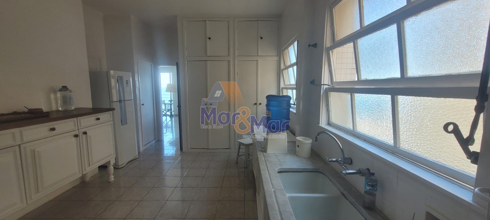 Apartamento Frente ao Mar-3-dormitorios-Pitangueiras