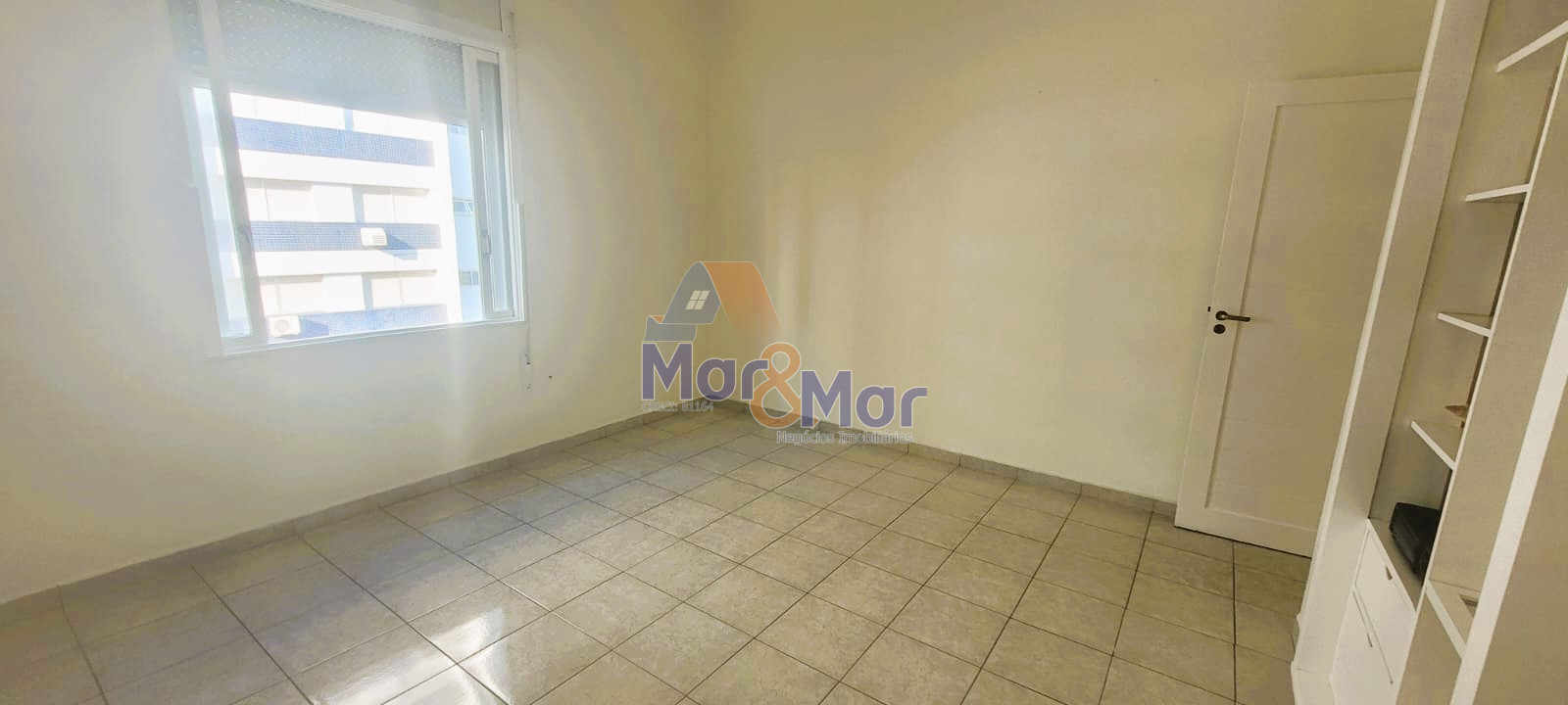 Apartamento Frente ao Mar-3-dormitorios-Pitangueiras