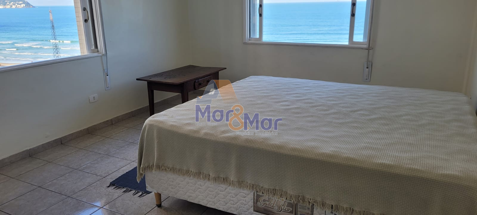 Apartamento Frente ao Mar-3-dormitorios-Pitangueiras