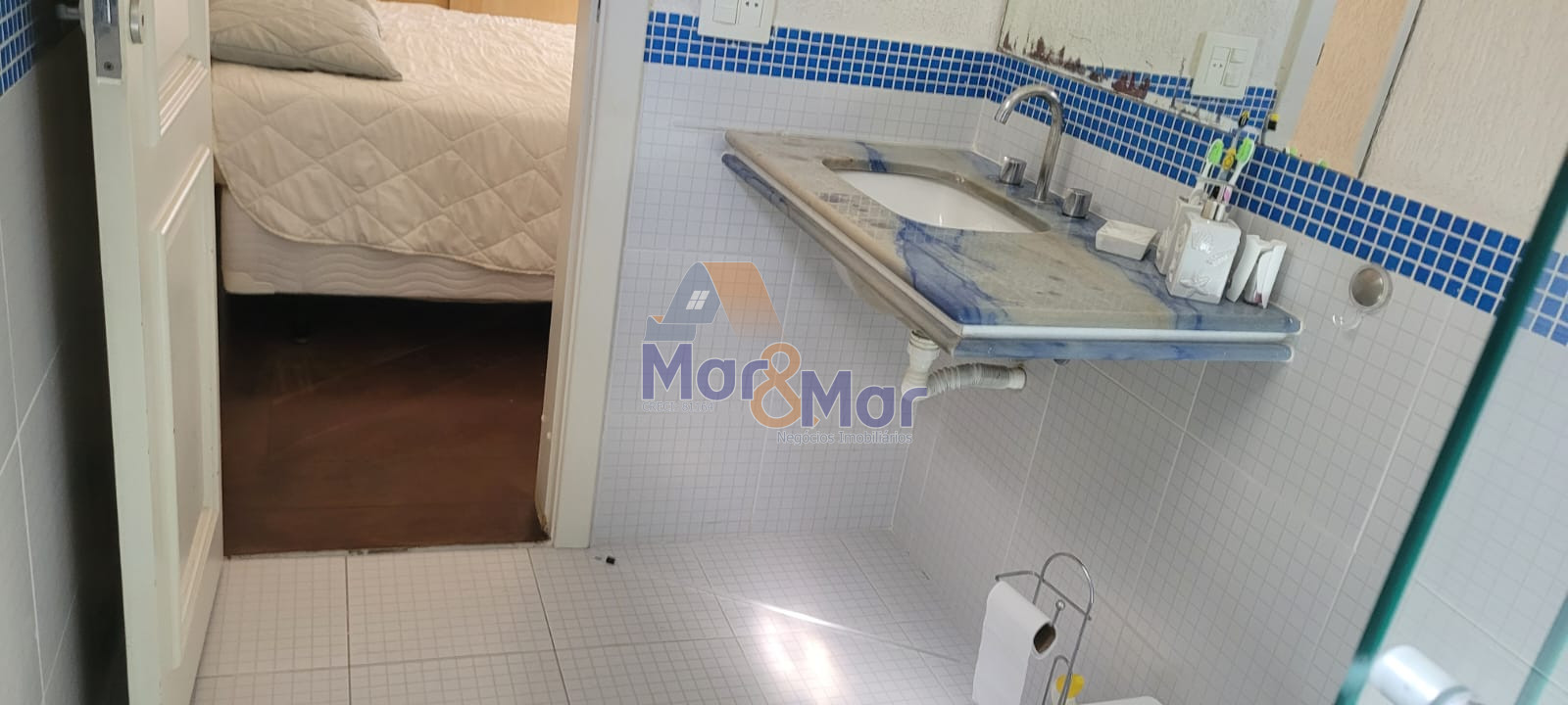 Duplex à Venda na Praia das Pitangueiras - Guarujá