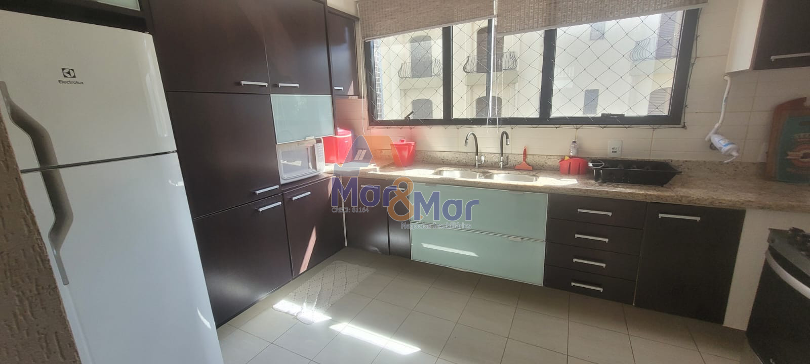 Duplex à Venda na Praia das Pitangueiras - Guarujá