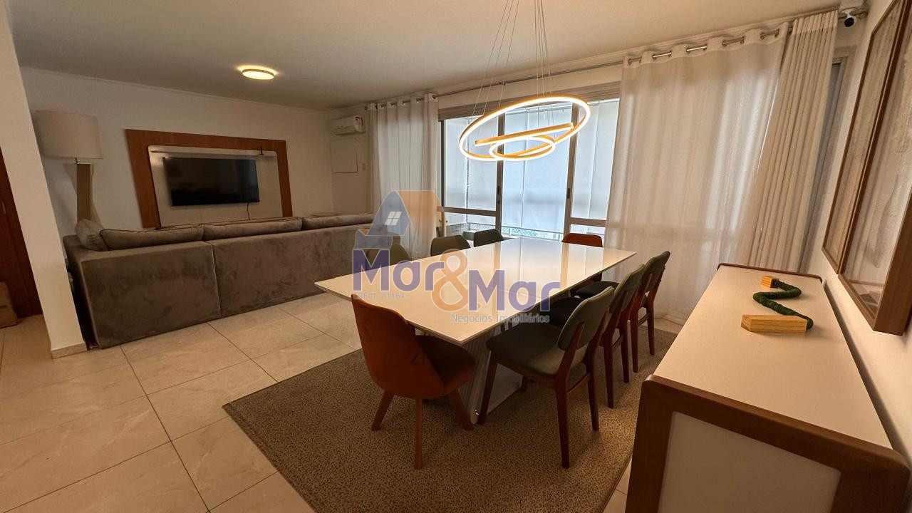 Apartamento na Praia das Pitangueiras, Guarujá - SP