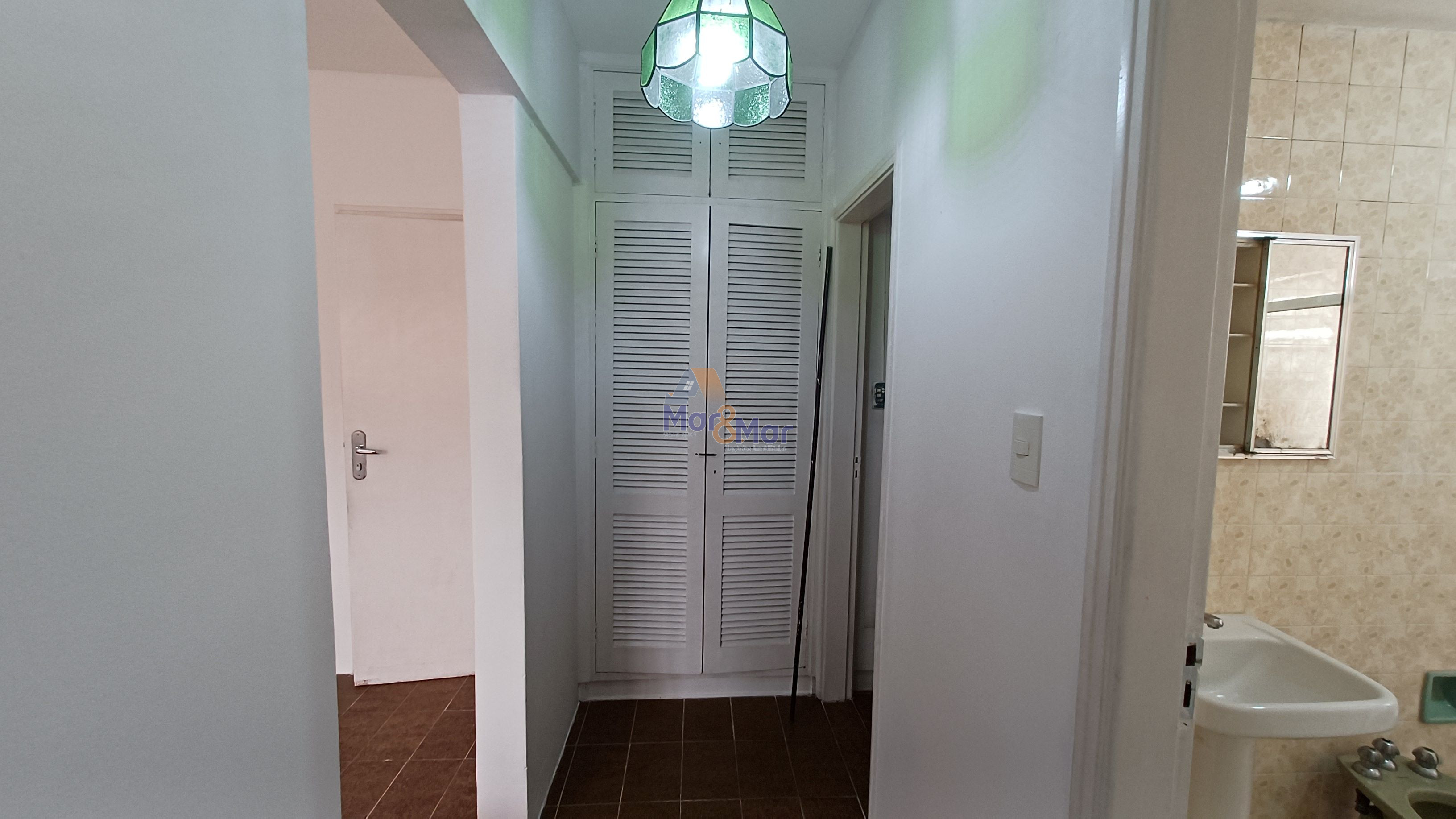 Apartamento na Praia da Enseada, Guarujá - SP