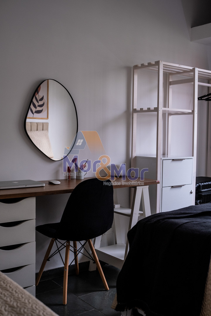 Apartamento na Praia da Enseada, Guarujá - SP