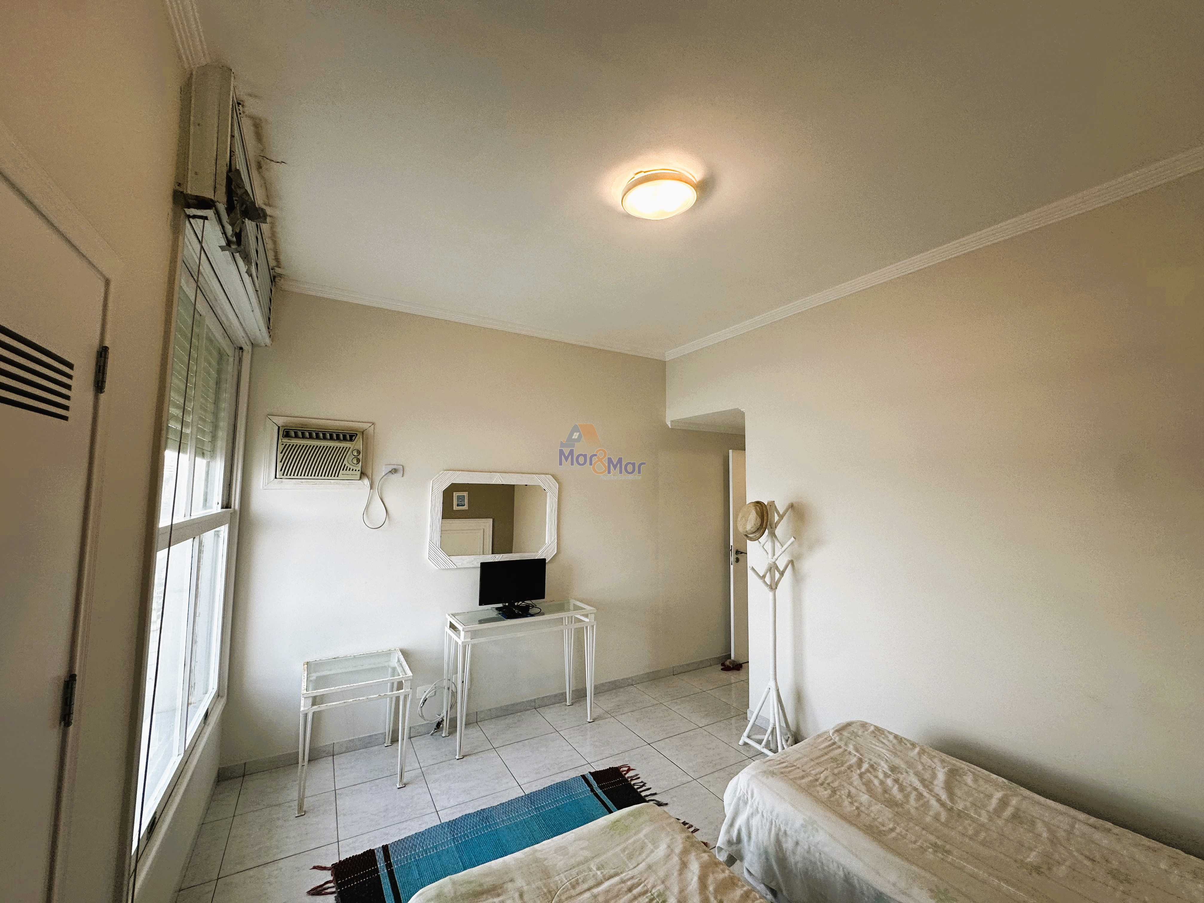 Apartamento Frente ao Mar-2-dormitorios-Pitangueiras