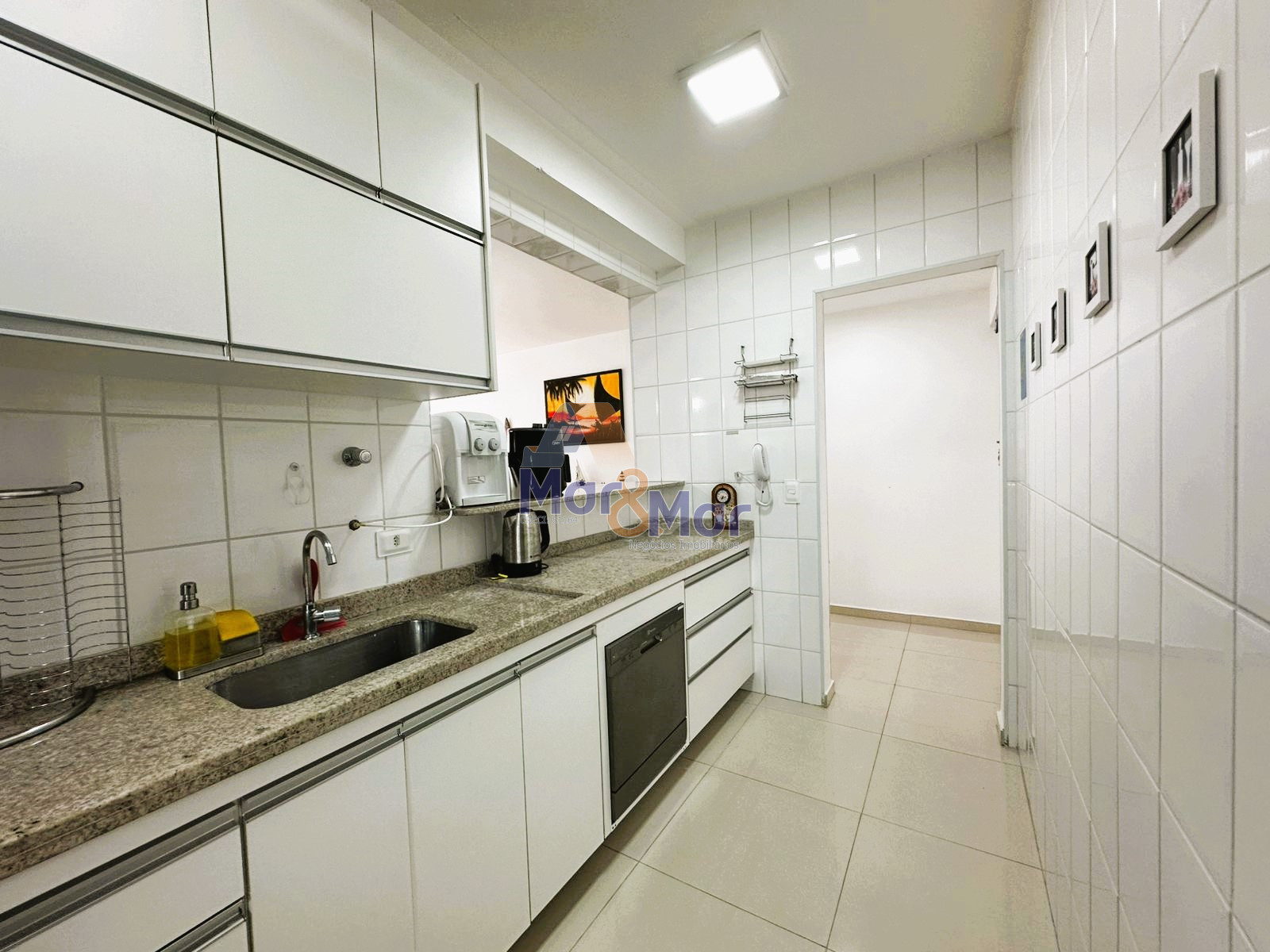 Apartamento Frente ao Mar, Astúrias, Guarujá - SP
