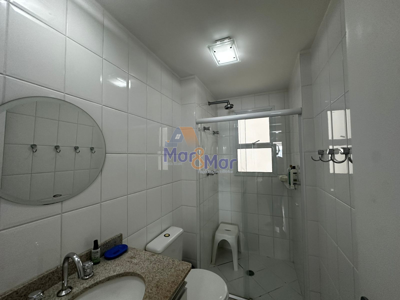 Apartamento Frente ao Mar, Praia da Astúrias Guarujá - SP