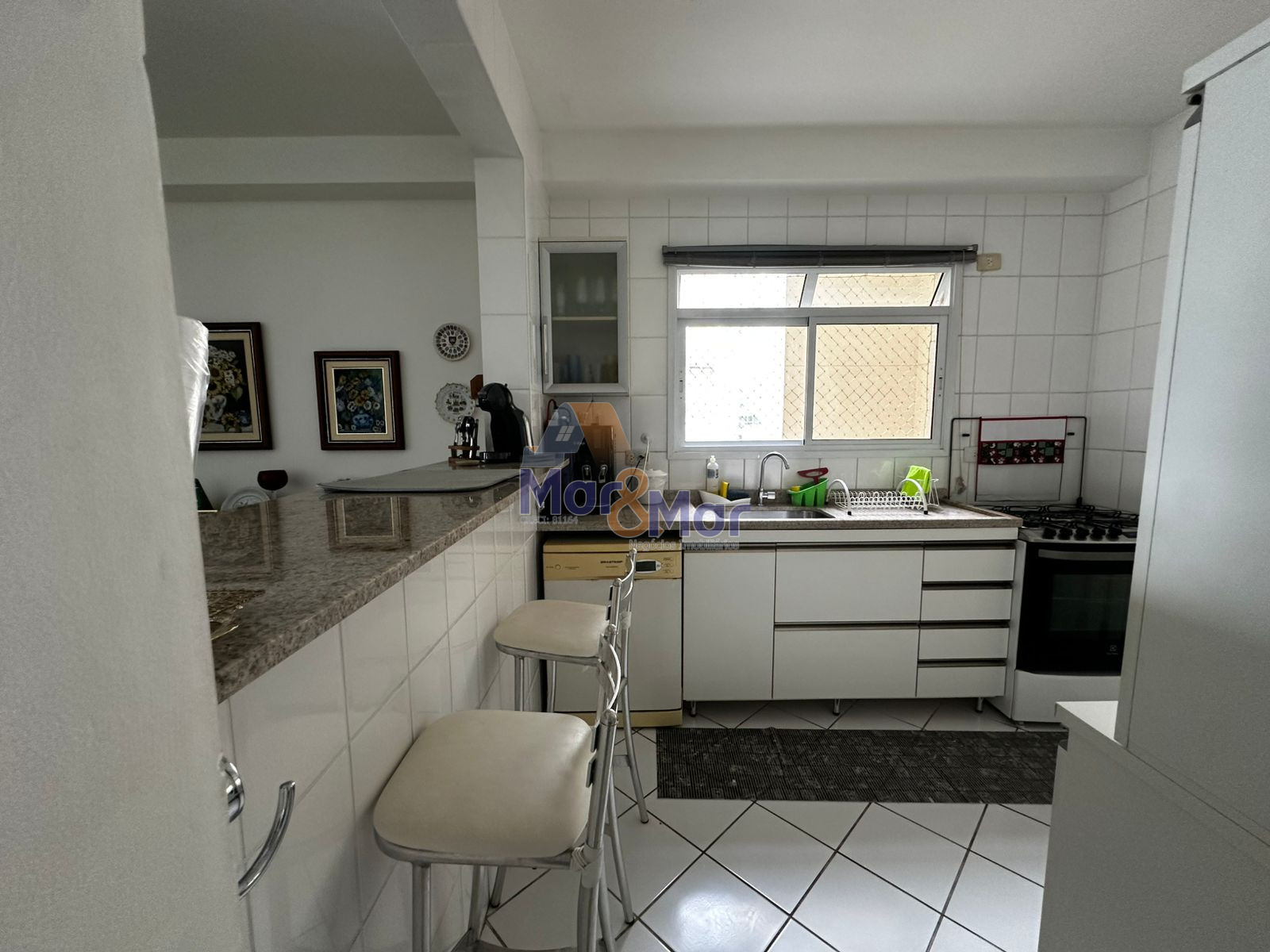 Apartamento Frente ao Mar, Praia da Astúrias Guarujá - SP