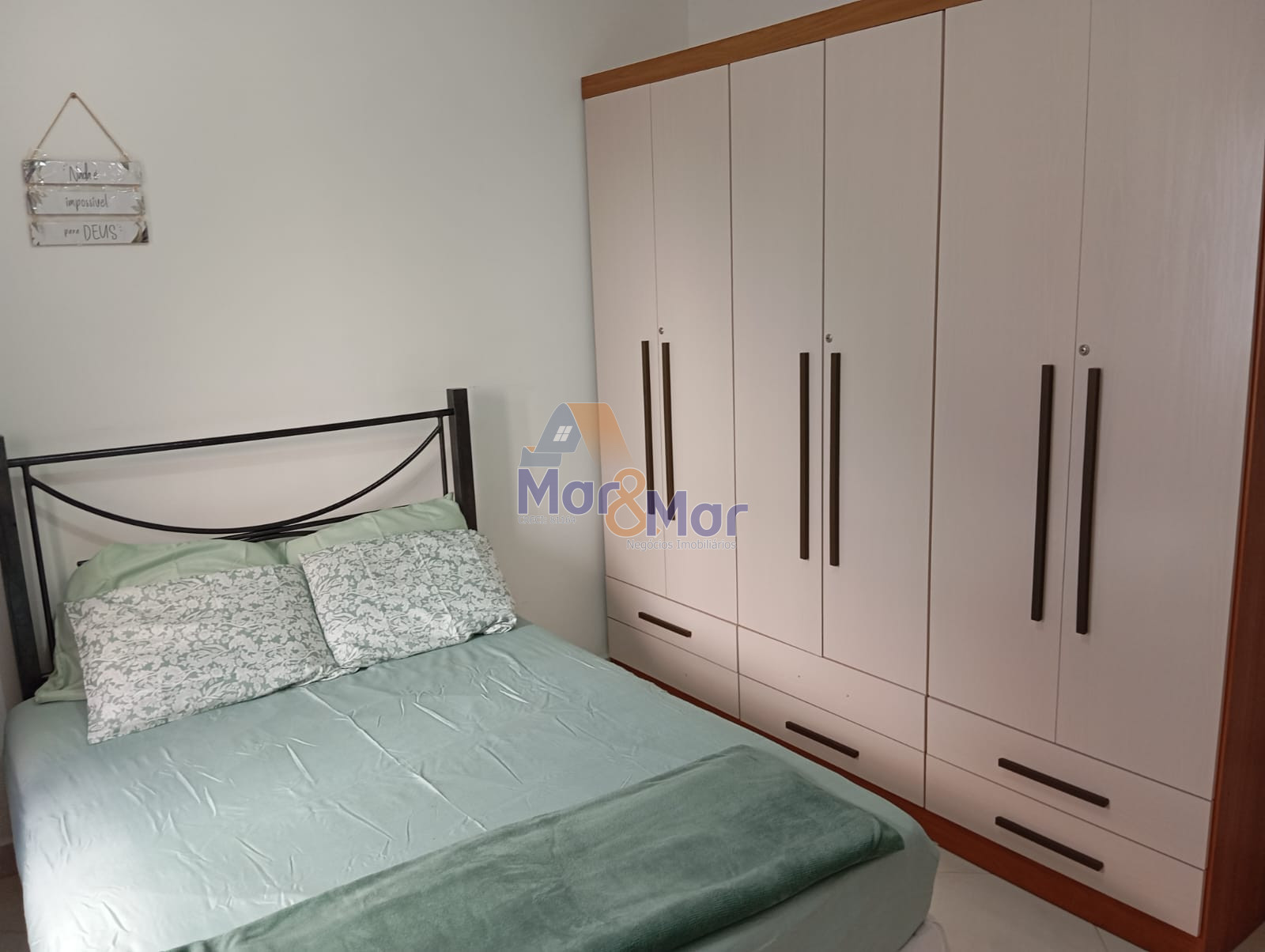 Apartamento na Praia das Astúrias, Guarujá - SP