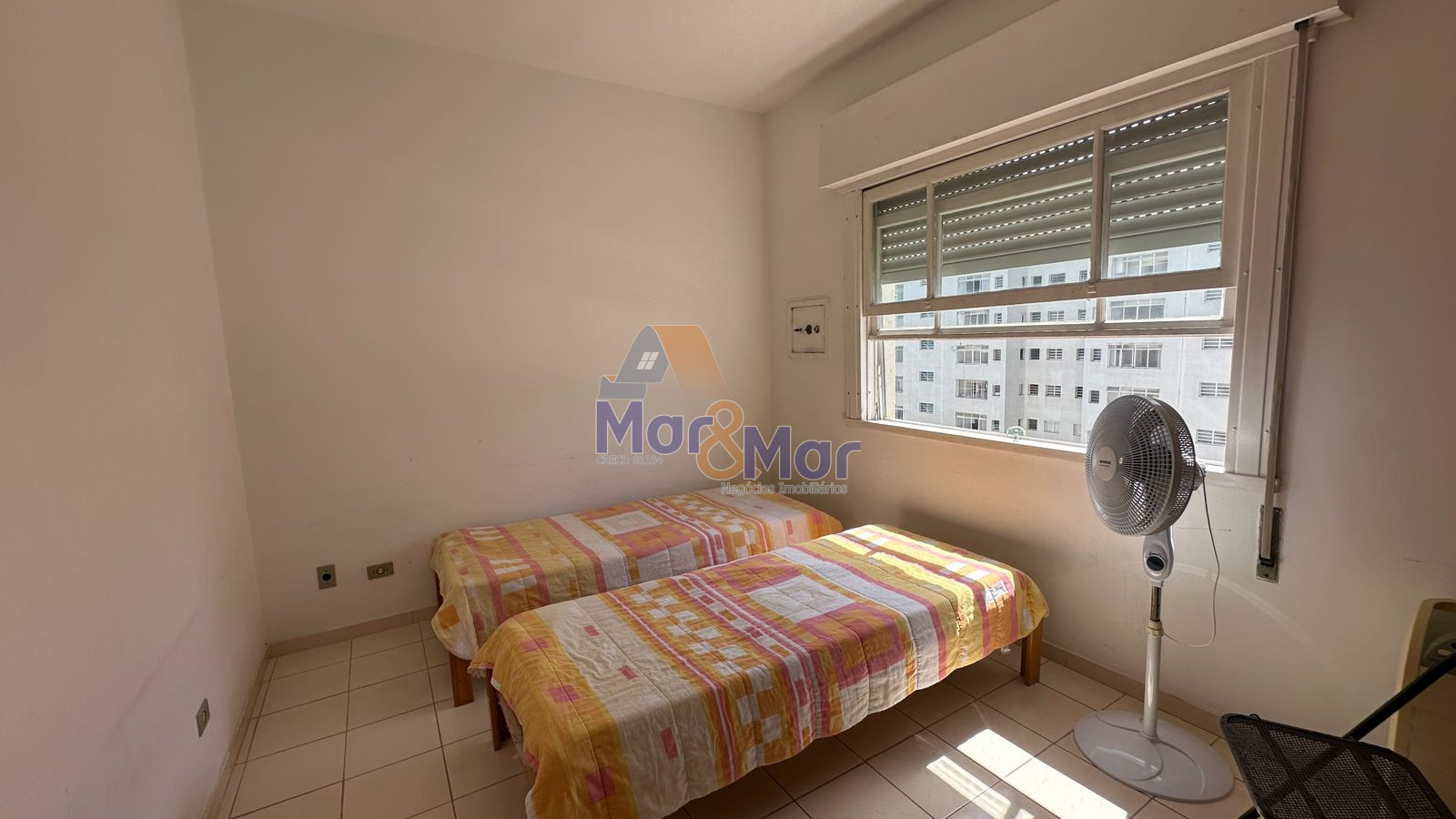 Apartamento Frente ao Mar nas Pitangueiras, Guarujá - SP