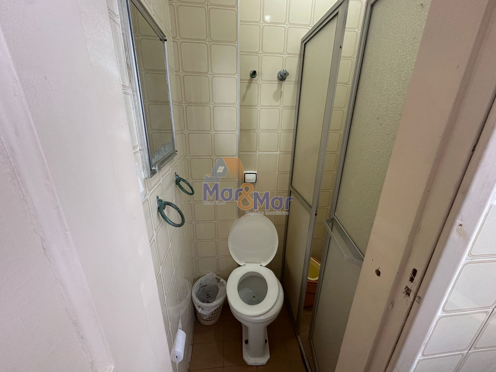 Apartamento Frente ao Mar nas Pitangueiras, Guarujá - SP