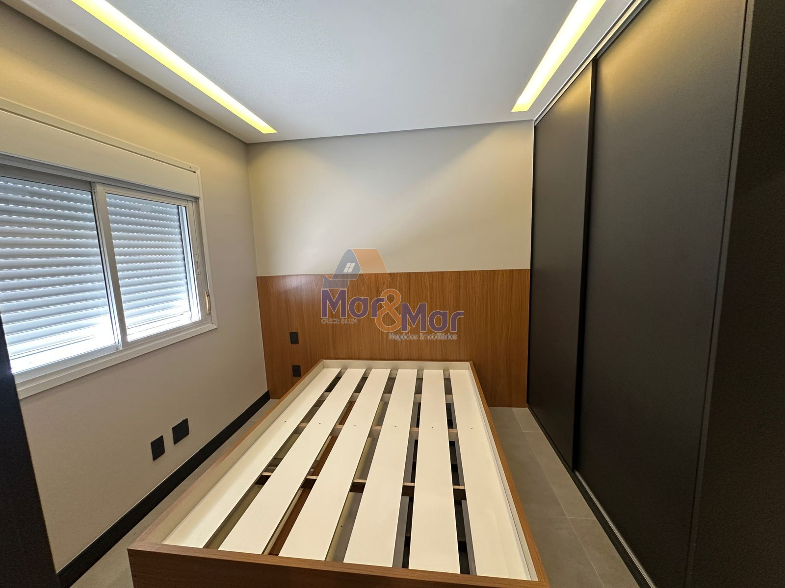 Apartamento na Praia das Astúrias, Guarujá - SP