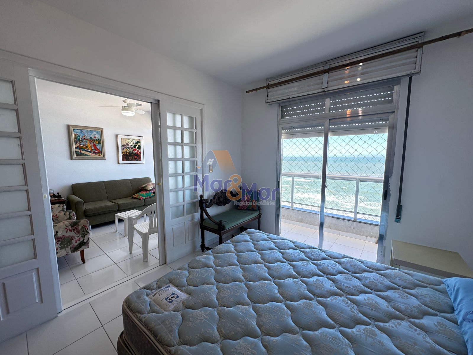 Apartamento Frente ao Mar-3-dormitorios-Pitangueiras