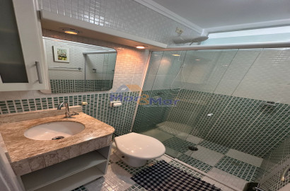 Apartamento na Praia das Pitangueiras, Guarujá - SP