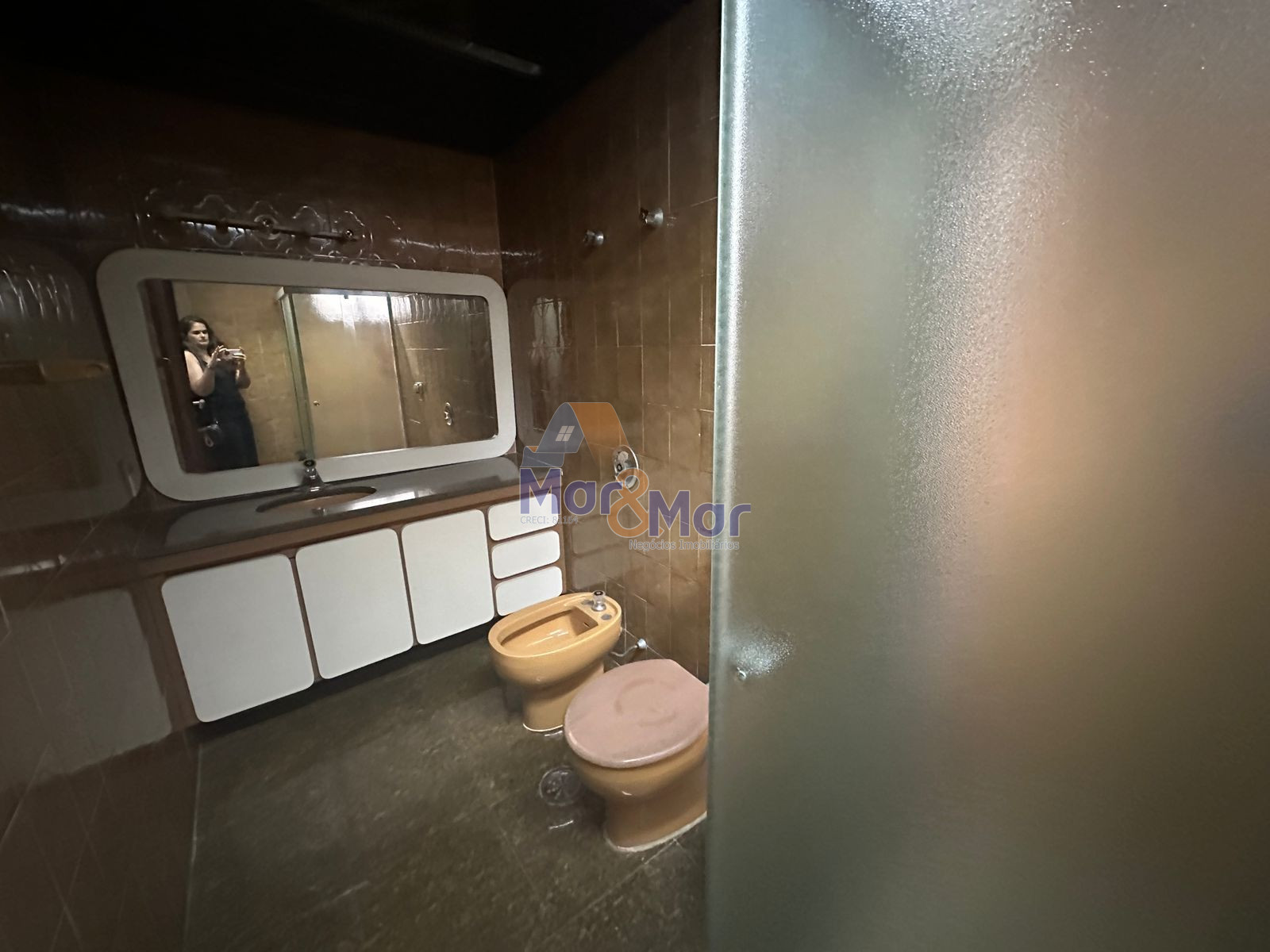 Apartamento Frente ao Mar nas Pitangueiras, Guarujá - SP