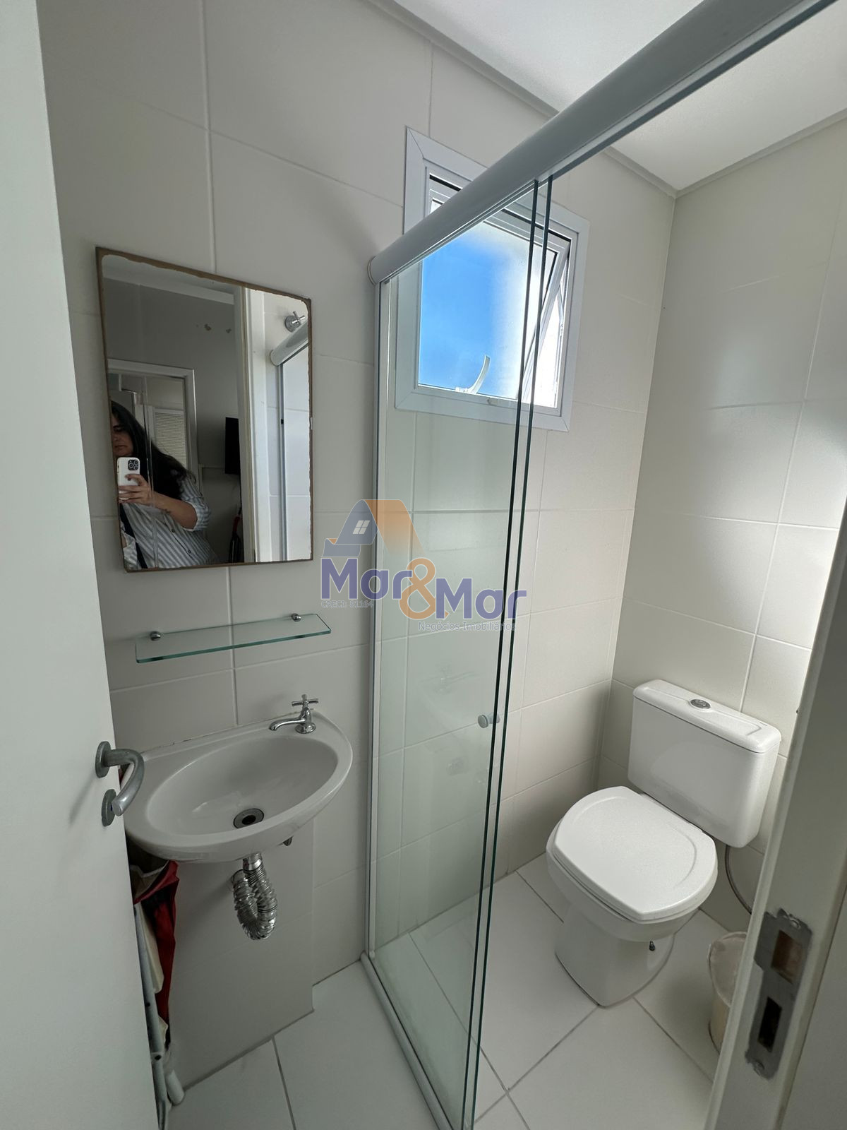 Apartamento Frente ao Mar, Praia da Enseada, Guarujá - SP