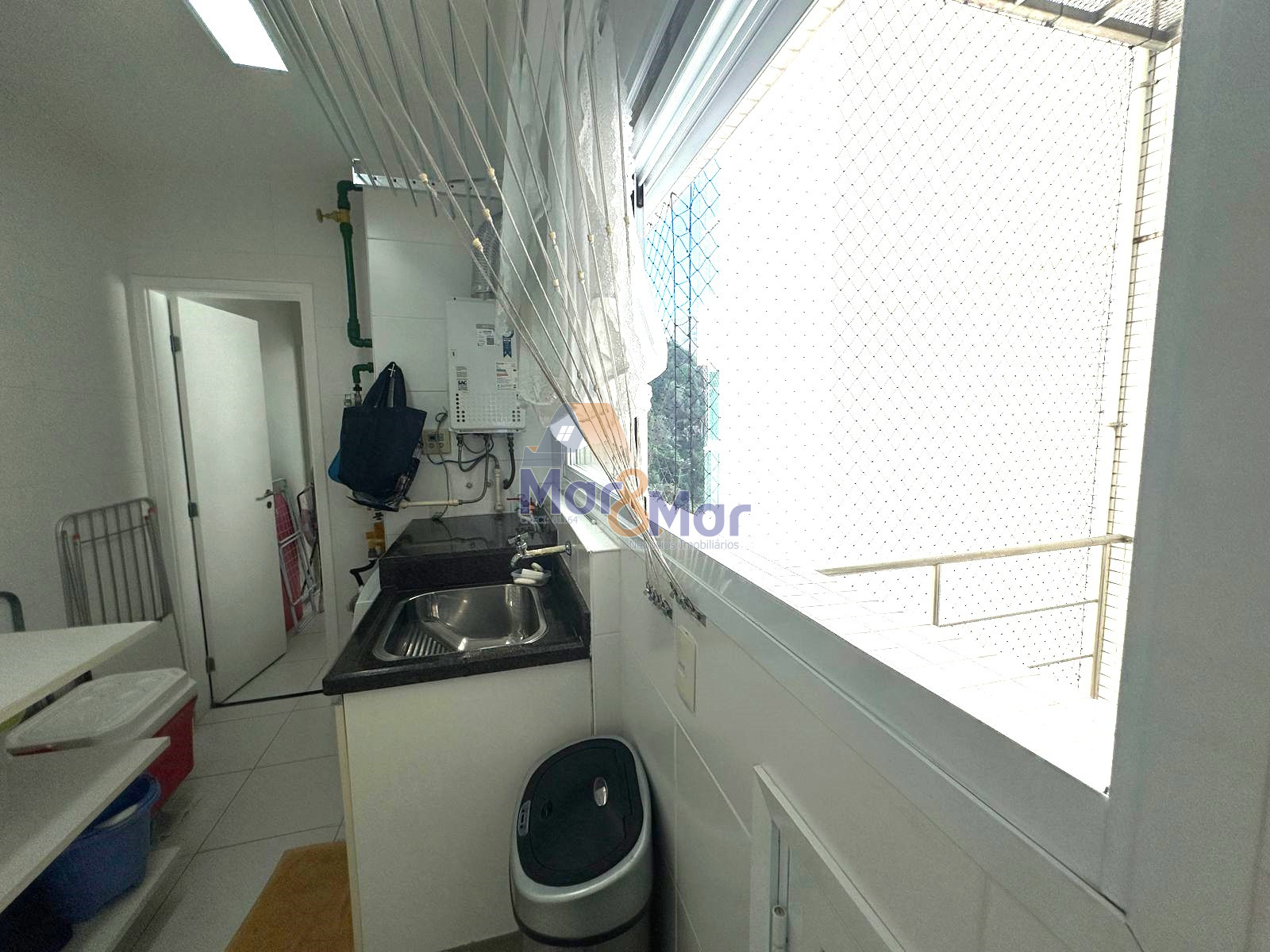 Apartamento Frente ao Mar, Praia da Enseada, Guarujá - SP