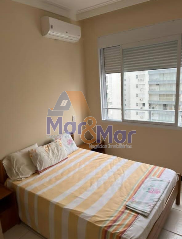 Apartamento na Praia das Pitangueiras, Guarujá - SP