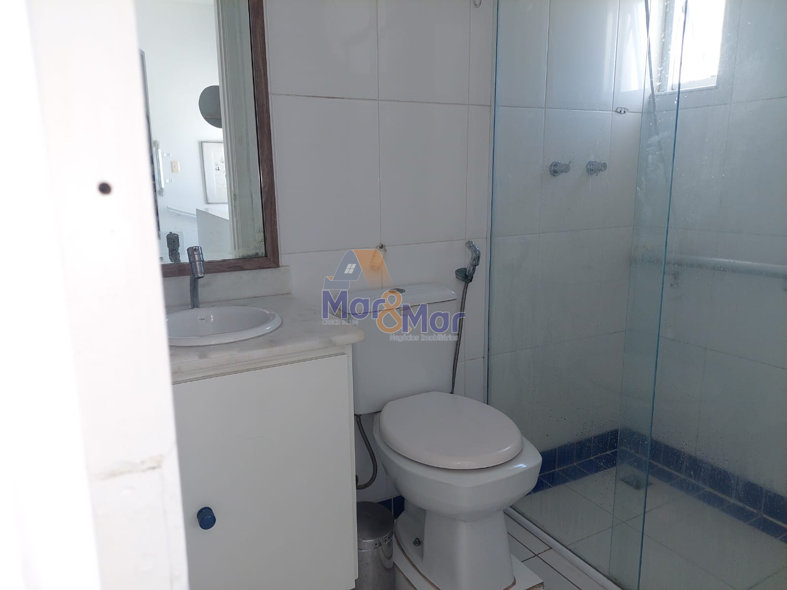Cobertura Duplex localizada na praia da Pitangueiras!