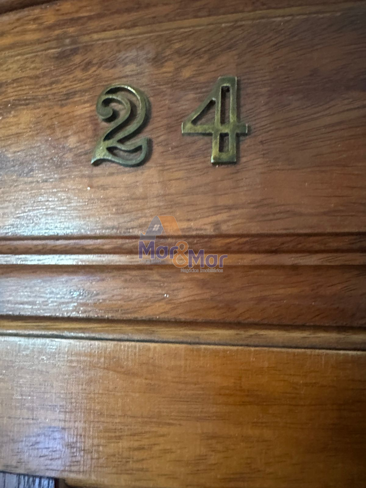 Apartamento na Praia da Enseada, Guarujá - SP