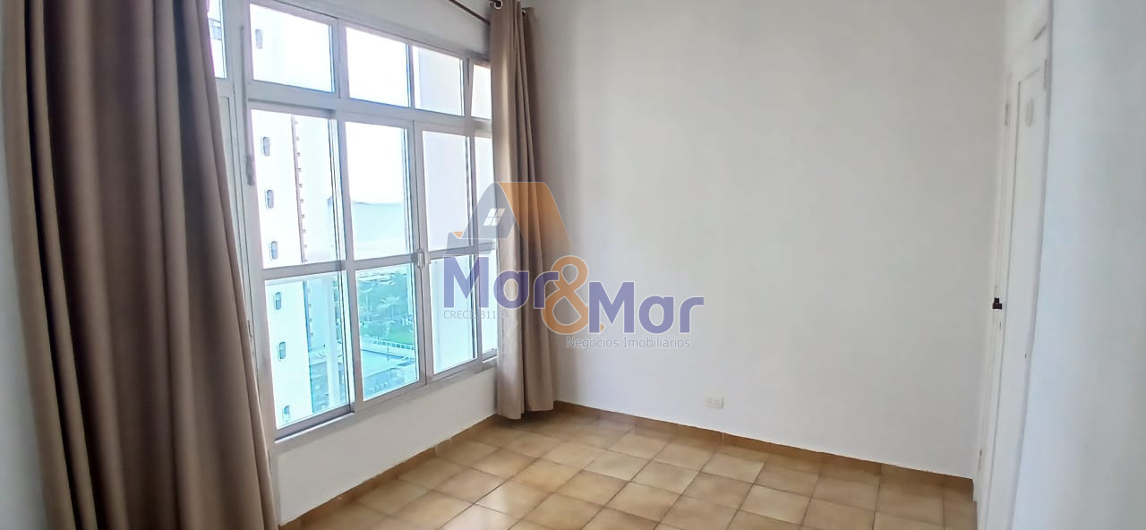 Apartamento na Praia das Pitangueiras, Guarujá - SP
